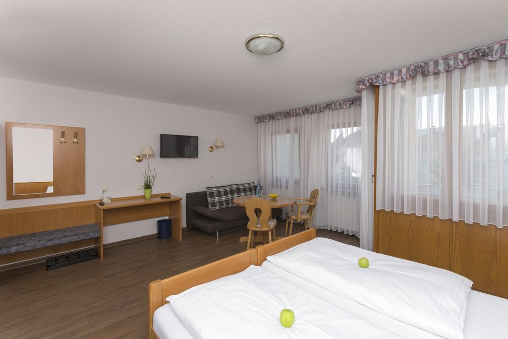 Hotel Gasthof Sonne Fridingen an der Donau Екстер'єр фото